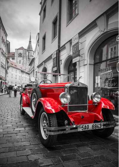 Δημοφιλή ιστορικό κόκκινο αμάξι